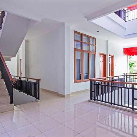 Reddoorz @ Plemburan Hotel Sleman  Exterior foto