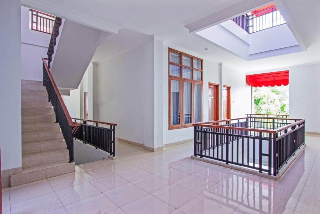 Reddoorz @ Plemburan Hotel Sleman  Exterior foto
