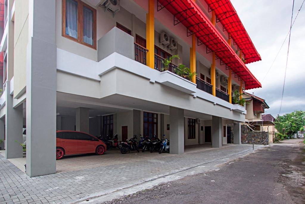 Reddoorz @ Plemburan Hotel Sleman  Exterior foto